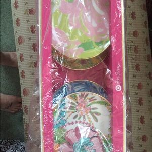 Brand new Lilly for target plates