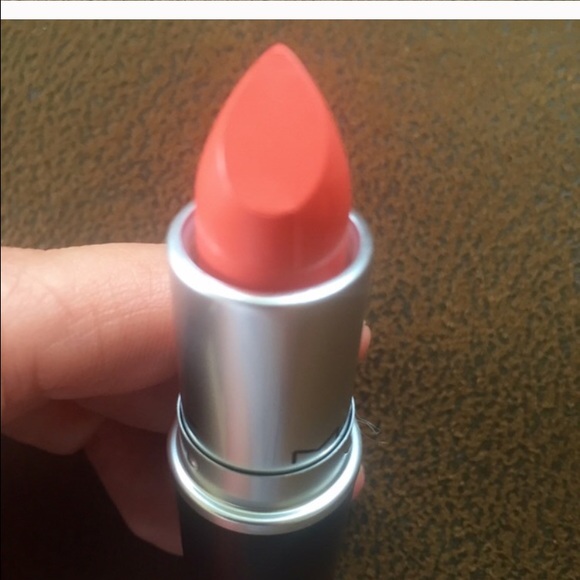 New MAC "Reel Sexy" lipstick