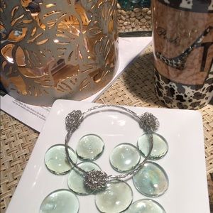 Sculpted Flexible Silver Metal Wire Twist Bracelet