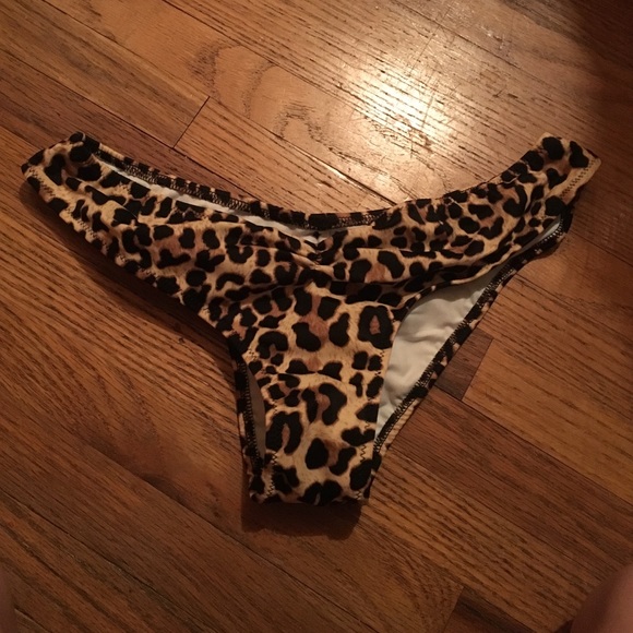 Victoria's Secret Pink Cheetah Bikini Bottom