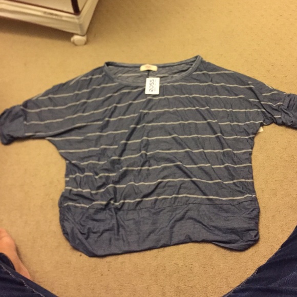 Really cute blue and gray top