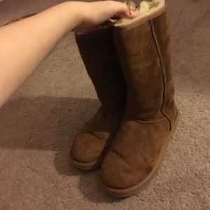Chestnut REAL uggs
