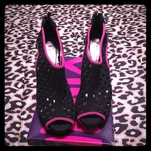 Pink and Black Suede pumps