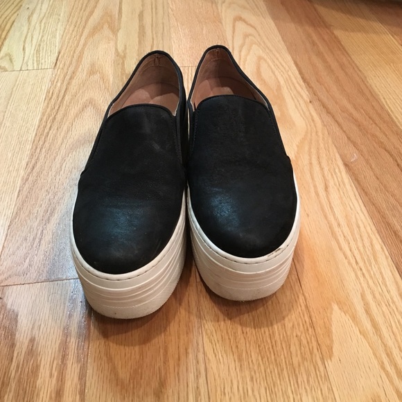 Platform sneakers