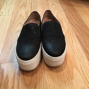 Platform sneakers