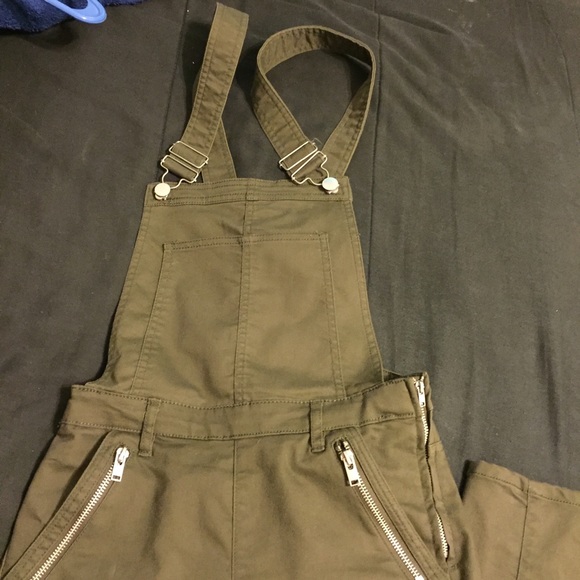 H&M Twill khaki overalls