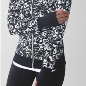 Lululemon hoodie size 12