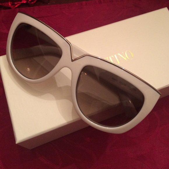 Authentic Valentino Fashion Sunglasses