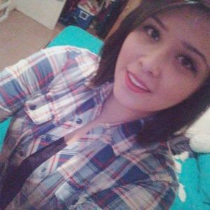 Meet your Posher, Valerie