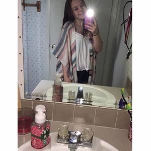 Meet your Posher, Hannah