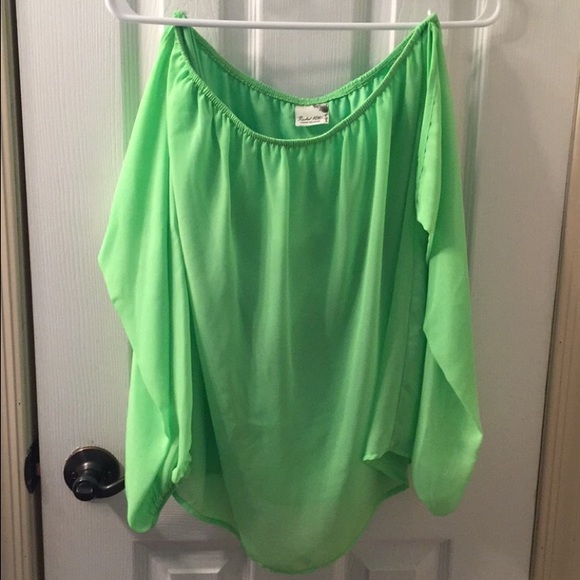 Lime green top! Size Large