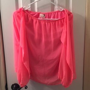 Hot pink top! Size large!