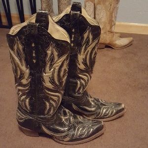 Corral boots Christmas Sale