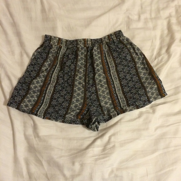 Forever21 Printed Flowy Shorts