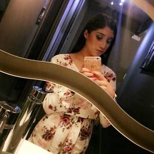 Meet your Posher, Pamela