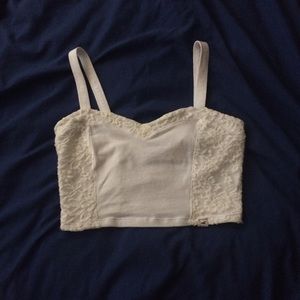BNWT Hollister Crop Top