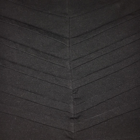 Basic House skirt - Picture 2 of 4