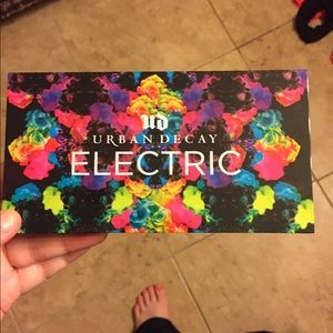 Urban decay electric palette
