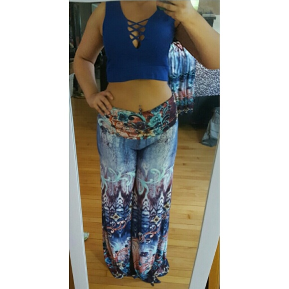 ❗LAST ONE❗Blue abstract palazzo pants - Picture 2 of 3