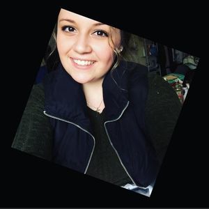 Meet your Posher, Kaitlynn
