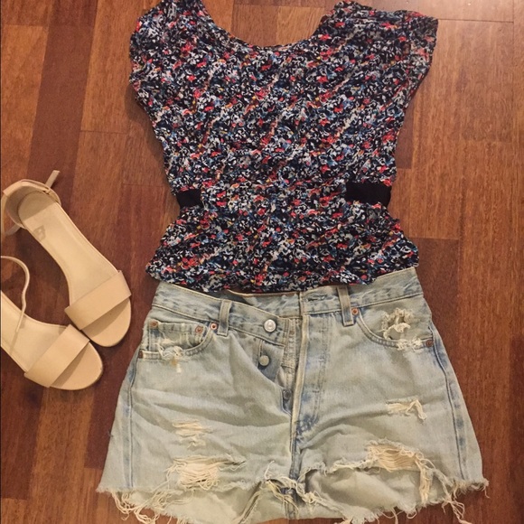 Perfect summer floral top