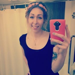 Meet your Posher, Angie