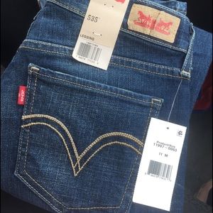 Brand new Levi jeans