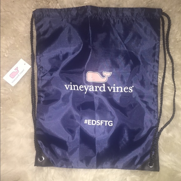 Vineyard Vines draw string bag