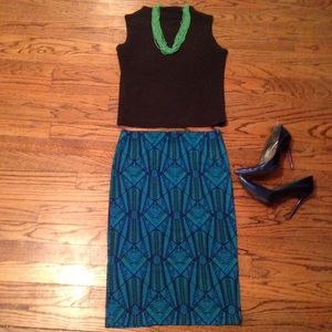 💙💚Midi pencil skirt with abstract print💚💙
