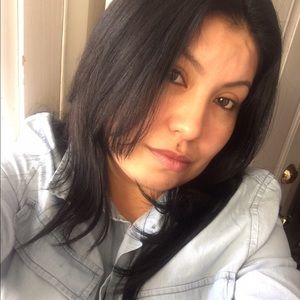 Meet your Posher, Marcia