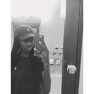 Meet your Posher, Brianna