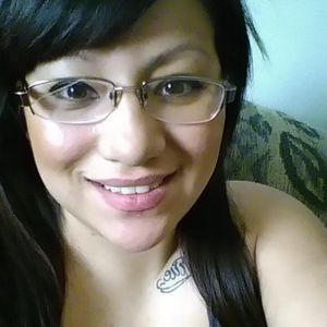 Meet your Posher, Monique