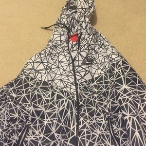 Nike rain jacket worn once.