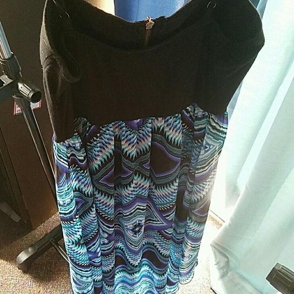 Blue Aztec high low dress. - Picture 4 of 4