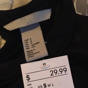 H&M NWT π Embellished shirt