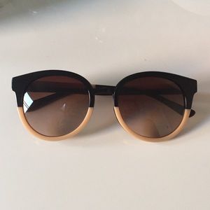 Tory Burch Two-Toned Retro Sunglasses