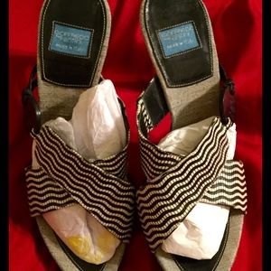 Goffredo Fantini Italian black/white heels-size6.5