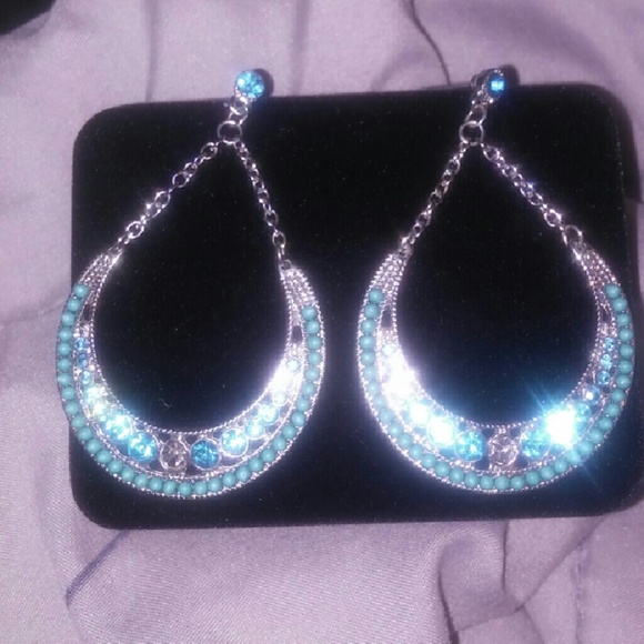 Beautiful gemstone earings