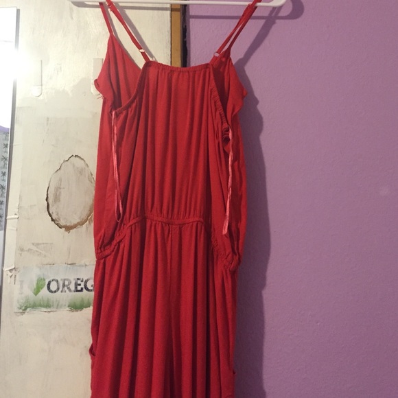 Red jumper only been used three times by nolita - Picture 3 of 4