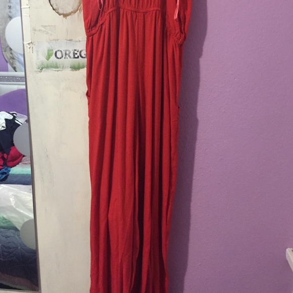 Red jumper only been used three times by nolita - Picture 4 of 4