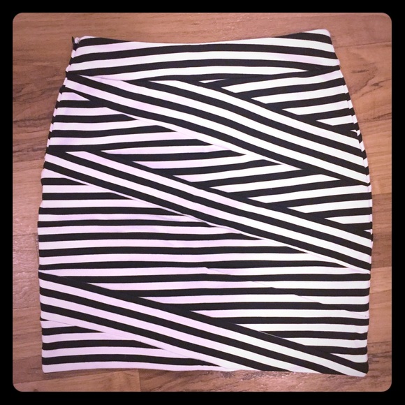 Express Striped Mini Skirt