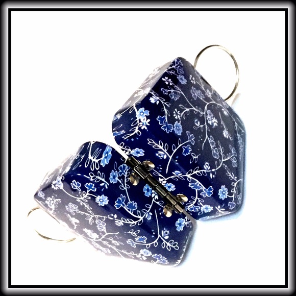 TIN 'HANDBAG' - Picture 3 of 6