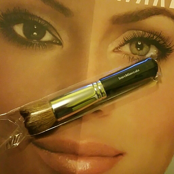 Heavenly Face Brush