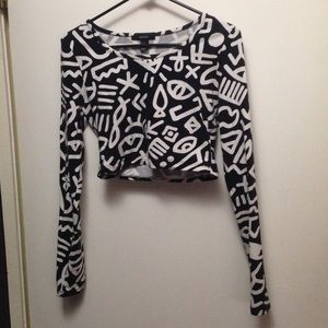 long sleeve crop top