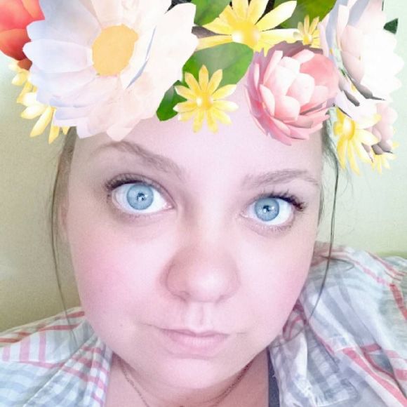 Meet your Posher, Abby