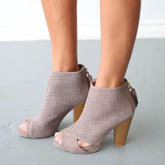 LAST ONE! Toni Cut Out Peep Toe Booties - Picture 3 of 4