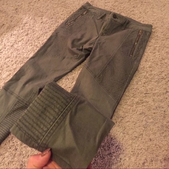 Military jeans olive green with zippers
