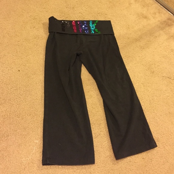 PINK Capri yoga pants