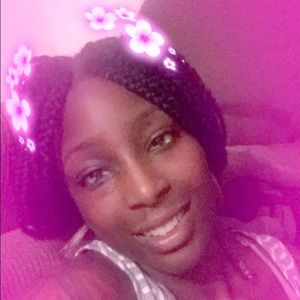 Meet your Posher, Tiffany