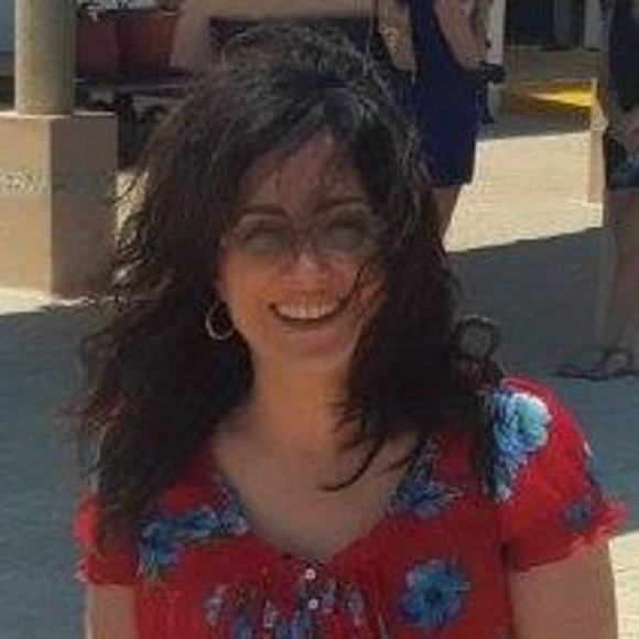 Meet your Posher, Jana - Picture 1 of 1